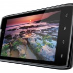 Motorola_RAZR_Dyn_R_horiz_Camera_Intl