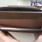  Verizon Galaxy Nexus Poses With Extended Battery, Flaunts Its Slim Figure
