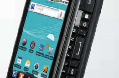 Dual-screened LG Genesis heading to US Cellular 6