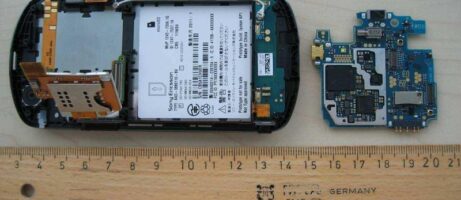 Sony Ericsson Xperia Pro goes through FCC approval, launch imminent 8