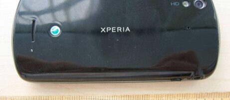 Sony Ericsson Xperia Pro goes through FCC approval, launch imminent 16