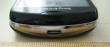 Sony Ericsson Xperia Pro goes through FCC approval, launch imminent 18