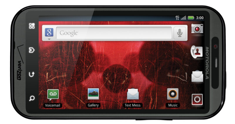 Droid Bionic Whines To Users, Users Whine to Motorola 4
