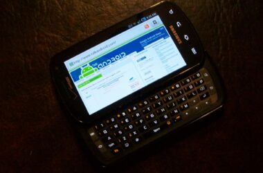 Samsung Stratosphere unboxing and initial hands on [Video] 22