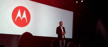 Motorola And Verizon Unveil the DROID RAZR, Comes In At 7.1mm Thin With LTE (Hands-On Video) 21