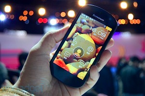 Lenovo Gets Serious, Intros The LePhone S2 and LePad S2005 5" Tabletphone 6