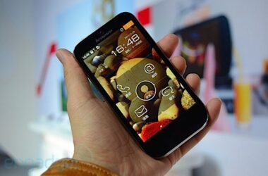 Lenovo Gets Official With 4.3" IPS Display LePhone K2 and 3.7" S760 Models 6