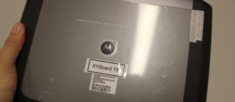Motorola Droid 4 and XYBoard Pause for a New Photo Op 11