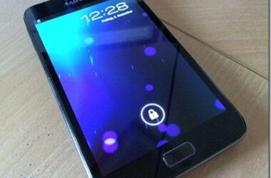 CyanogenMod 9 Experimental Build Available For The Samsung Galaxy Note 7