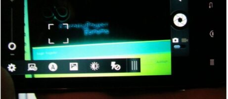 Ice Cream Sandwich for the GSM Motorola RAZR leaks 9