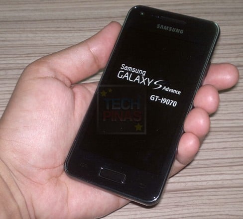 Real-Life Galaxy S Advance Pictures Surface on the Web 4