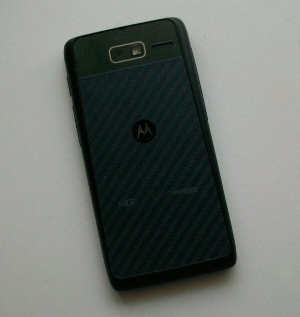 M Razor D Motorola DROID RAZR M review: small but large and cheap but powerful ...