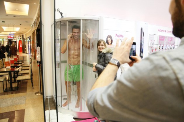 Sony_Xperia_Z_Sex_Appeal_Male_08