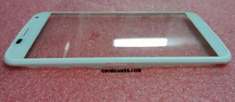 Several new pics of Moto X surface, shows front plate of device 5