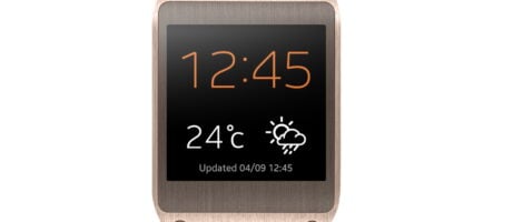 Samsung pulls sleeve up to reveal Galaxy Gear wearable device 4