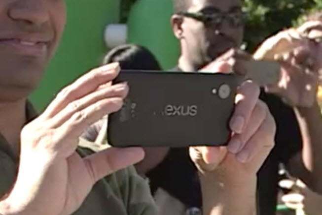 LG-Nexus-5-KitKat-video