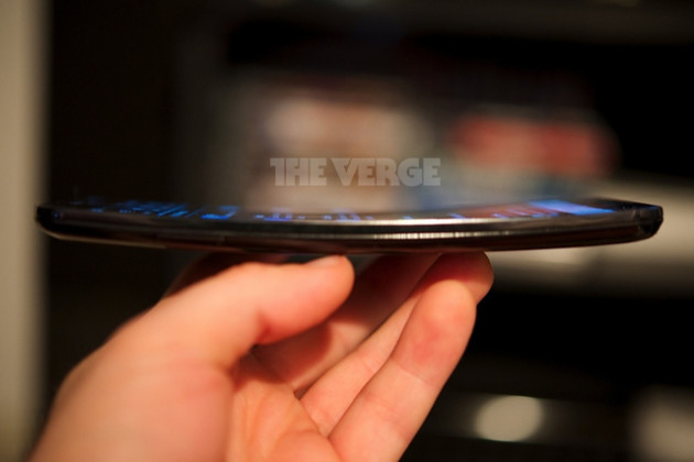 LG_G_Flex_Leaked_Image_201