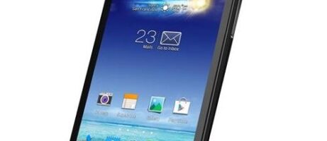 ASUS announces middle man PadFone E 4