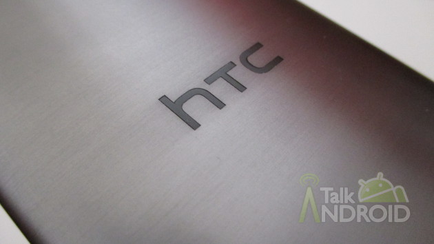 HTC_One_M8_Back_HTC_Logo_TA_02