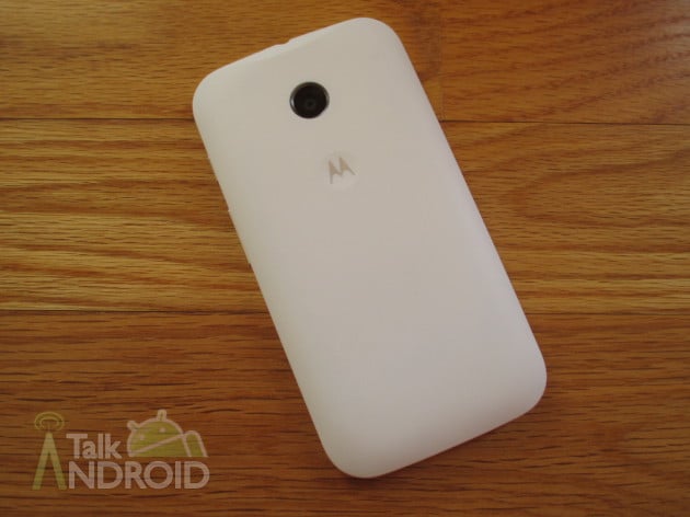 Motorola_Moto_E_Back_TA