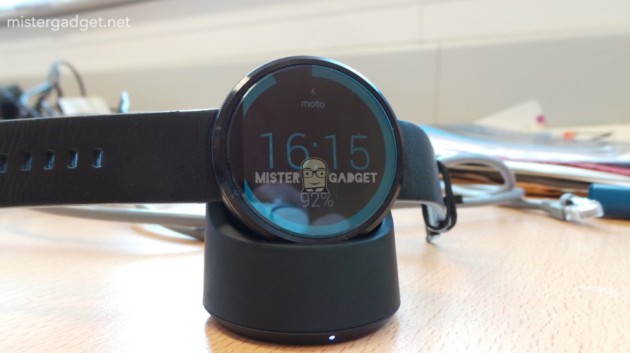 Moto_360_ChargingDock