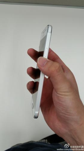 samsung-galaxy-alpha-white-leaked-image-02