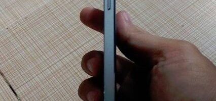 More images of Samsung Galaxy Alpha surface from Russian source 8