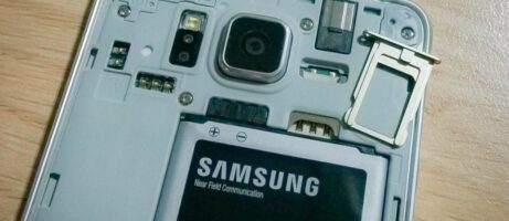 More images of Samsung Galaxy Alpha surface from Russian source 4
