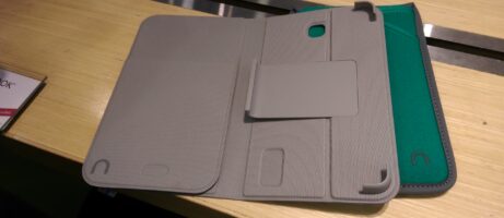 Hands on with the Samsung Galaxy Tab 4 Nook 6