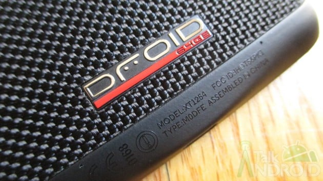 DROID_Turbo_Back_DROID_Logo_TA