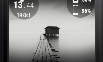 Mural Watchface pulls images from 500px service to join your own photos 6