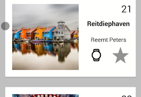 Mural Watchface pulls images from 500px service to join your own photos 5