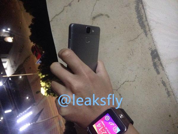 leaksfly_huawei_mate_7_compact_back