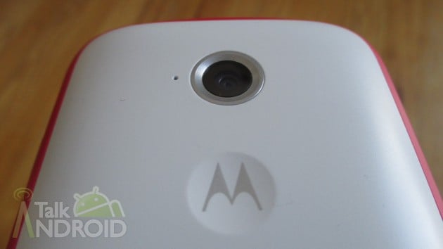 Moto_E_Back_Motorola_Logo_Camera_Lens_TA