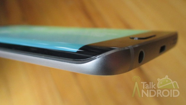Samsung_Galaxy_S6_Edge_Left_Edge_Slanted_01_TA