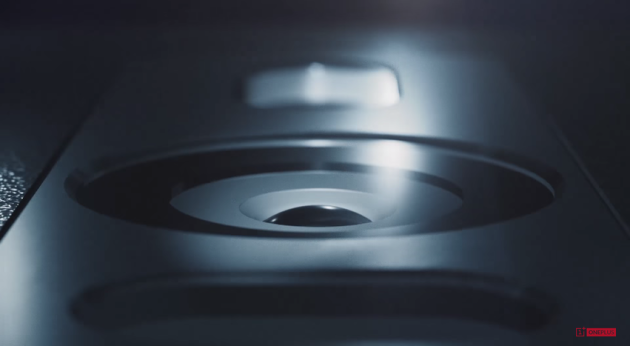 oneplus_2_camera_closeup