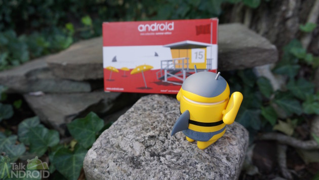 andrew_bell_android_figurines_summer_2015_diver_fin_turned_TA