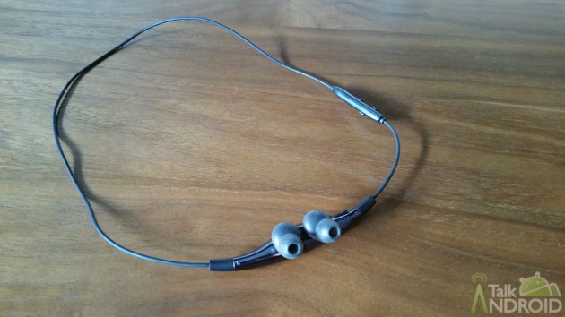 Inateck_BH1001_Bluetooth_Sport_Earbuds (14)