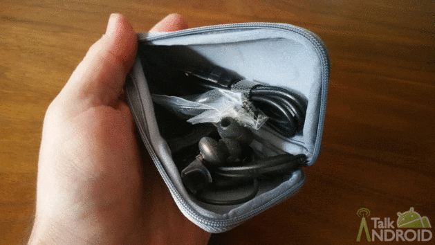 Inateck_Wireless_Sport_Headset_ GIF