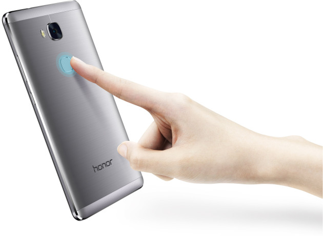 honor_5x_fingerprint_scanner