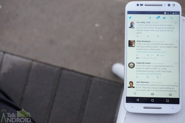 motorola_moto_x_pure_edition_twitter_timeline_TA