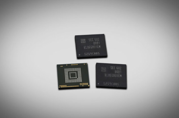 Samsung_256GB_UFS-02
