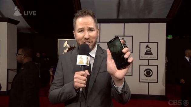 motorola_droid_turbo_2_at_grammys