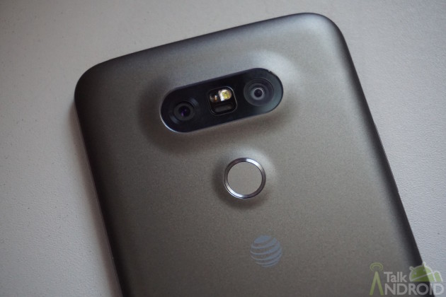 lg_g5_camera_closeup_top_TA