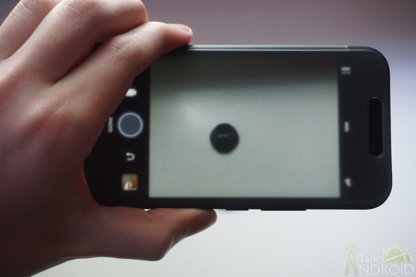htc_ice_view_case_camera_app_TA