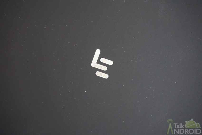 Giveaway: Win a LeEco audio bundle (headphones + speaker)! 4