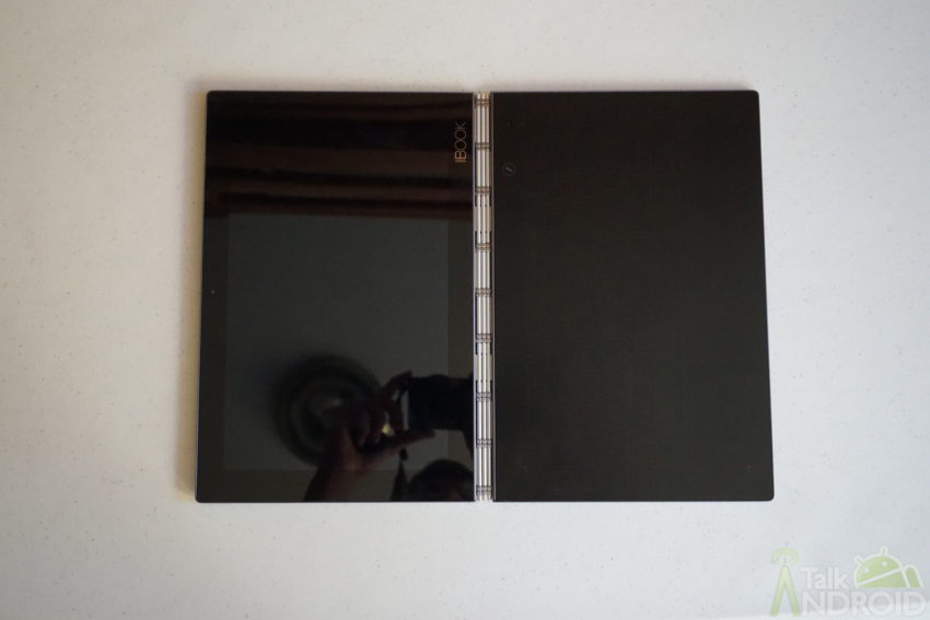 lenovo_yoga_book_off_open_ta