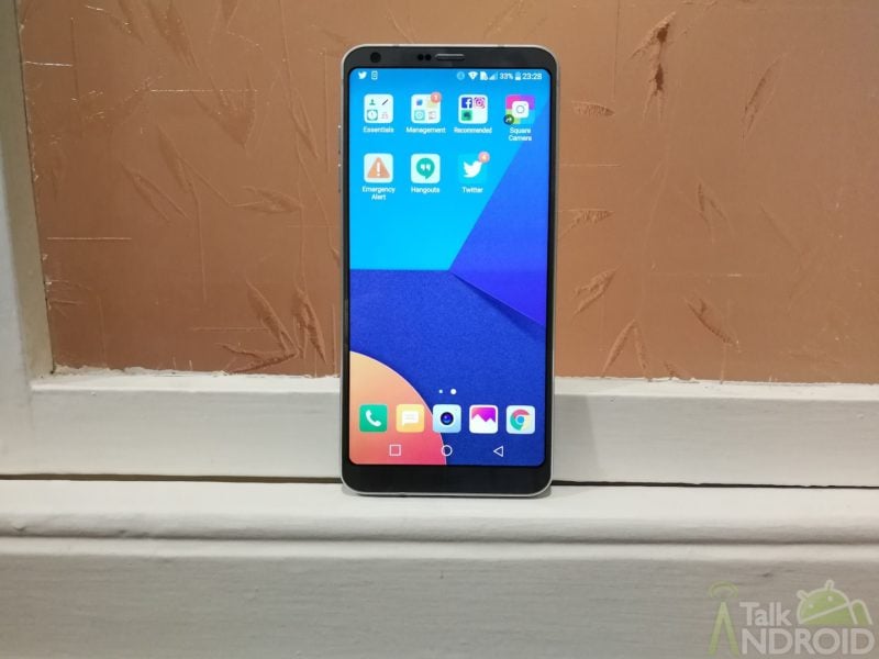 Welcome the LG G6, a phone with Google Assistant built-in 12