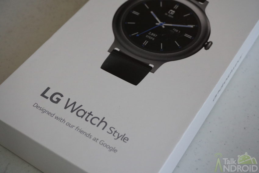 [Video] Unboxing the LG Watch Style 3