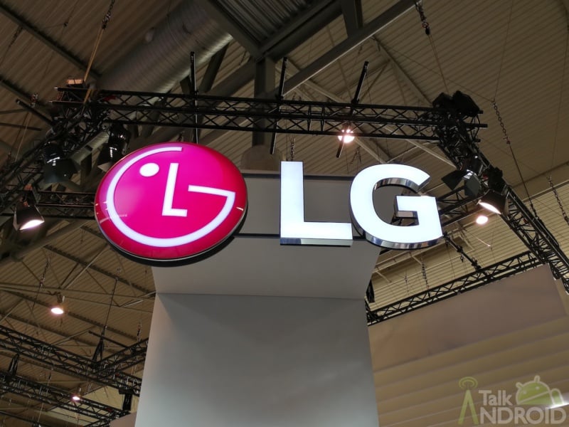 LG's V30 should launch on August 31, right before IFA 2017 starts 3